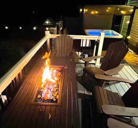 Private Pool, Hot Tub, Game Rm, Fire Pit, Luxury!