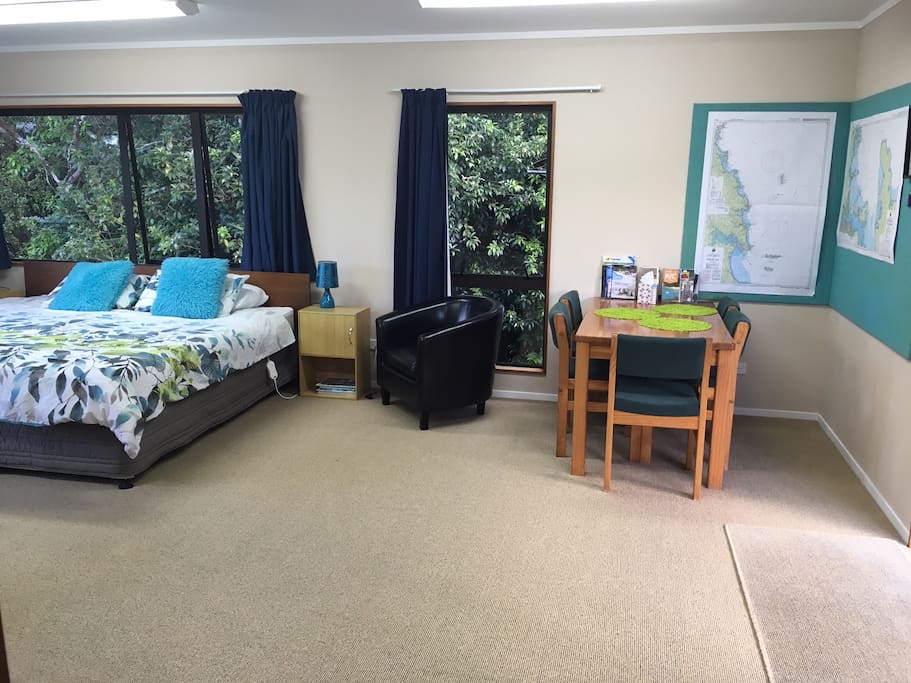 Main bedroom. 2 roll-away beds under the main bed.