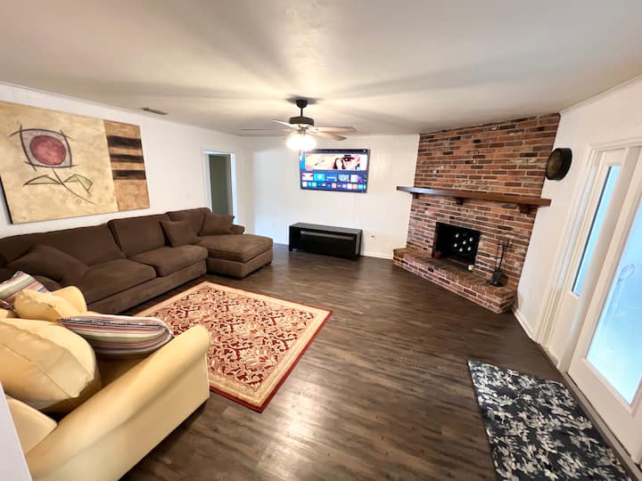 4/2 House Near Legoland W Optional Heated Pool - Lake Florence, FL