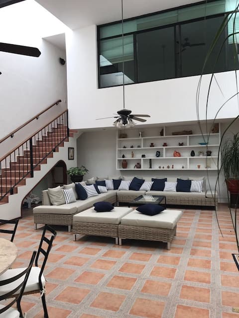 Successful Airbnb property: House near Lake Teques in Tequesquitengo