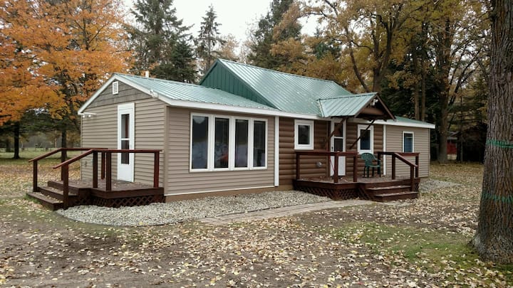 Lake Cabin