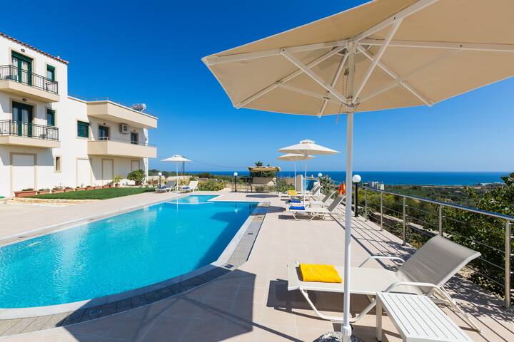 Diamantis Villa, Serene Oasis with SeaViews gallery image 5