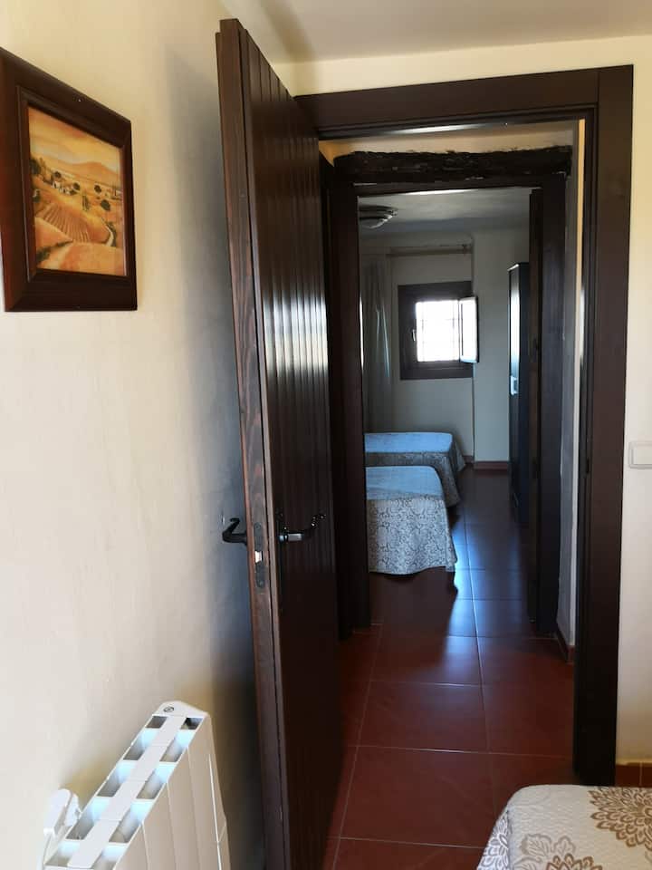 Dhomë gjumi 4