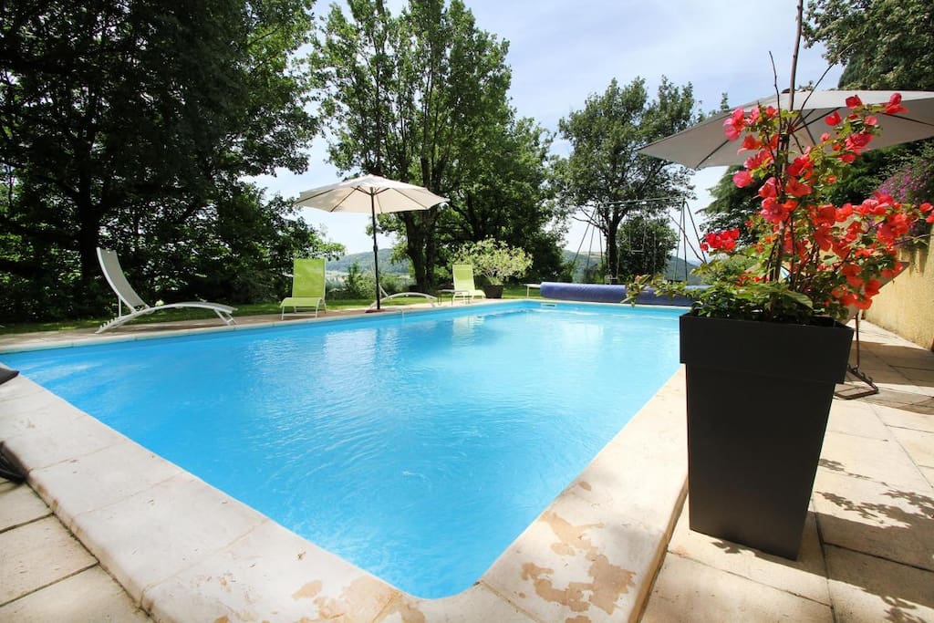 piscine 10mx5mx1.5m