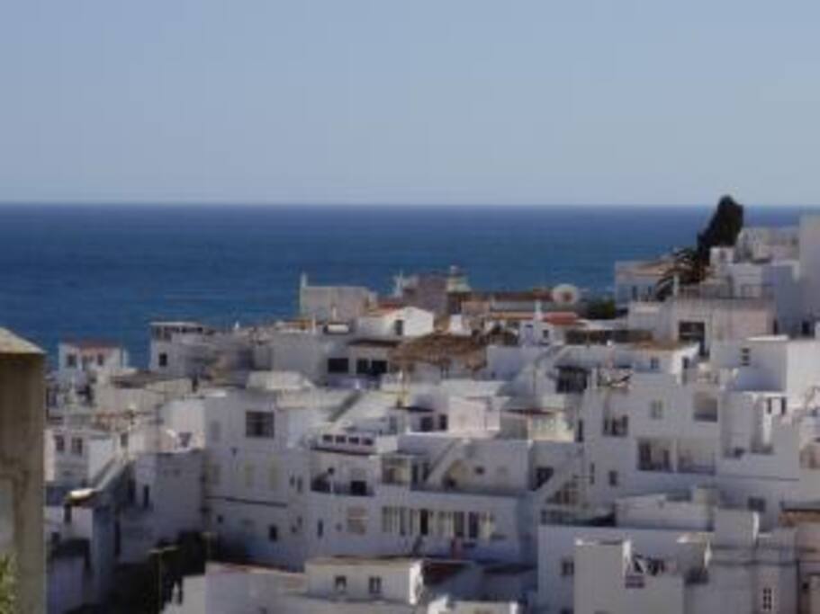 View from the balcony of Old Town & sea