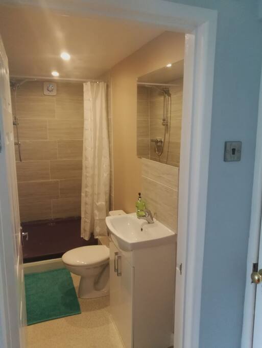 Bathroom en suite