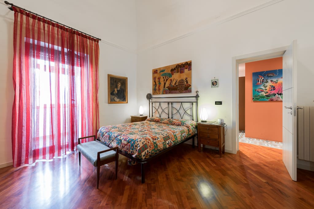 Stanza da letto con bagno