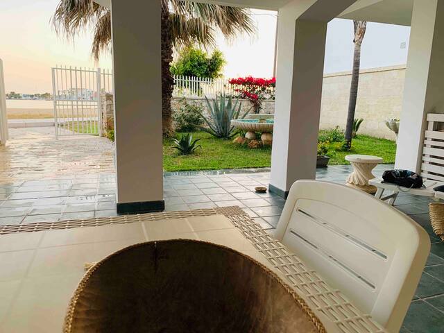 VILLETTA SULLA SPIAGGIA A PORTO CESAREO gallery image 2