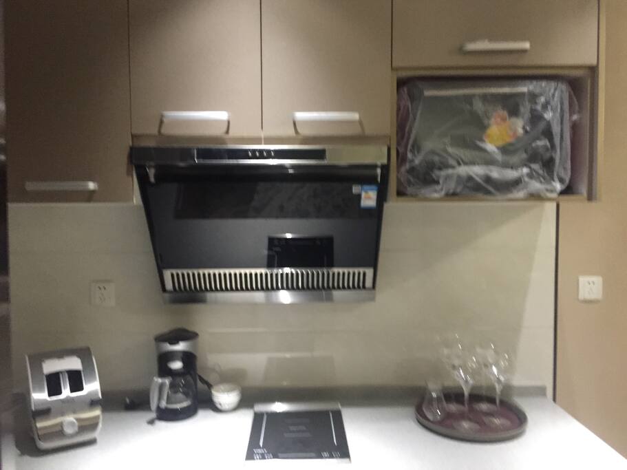 一家人出行厌倦了外面就餐时,可以下厨用心去做一餐献给最爱的人!