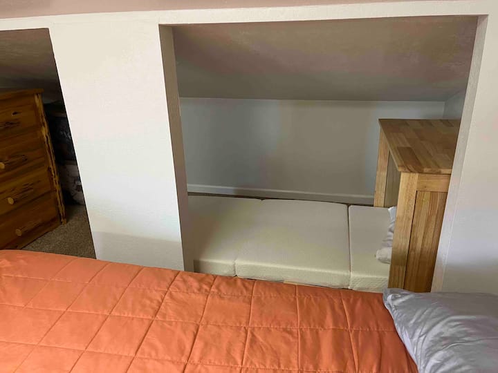A little single bed for kids