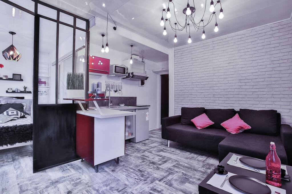 Le Salon avec son Canapé Convertible
