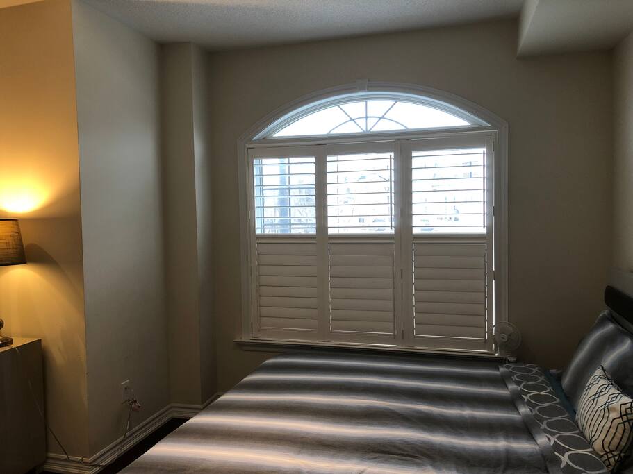 Big windows allows natural light to illuminate the entire room