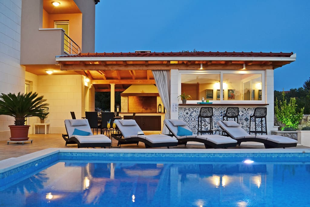 Villa Nadalina, Razanj: outdoor area with terrace, barbecue and pool house