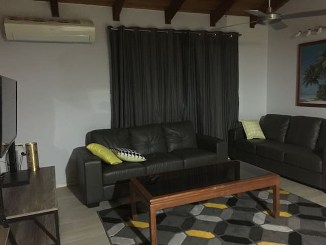 Kookaburra Cottage; a Hidden Treasure