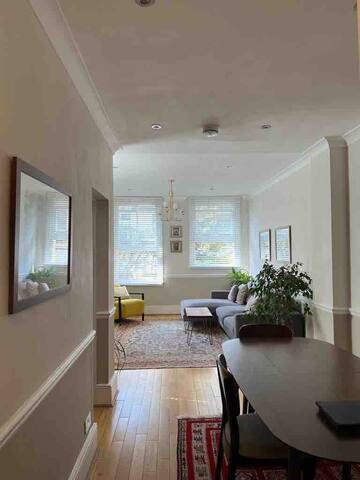 Beautiful & Cosy Apartment in Heart of London gallery image 2