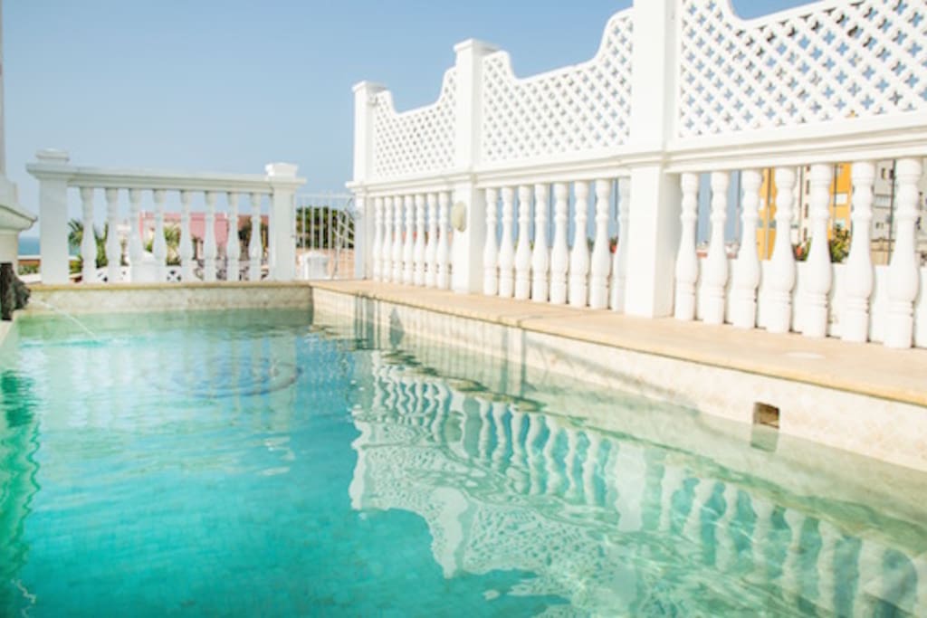 This is your rooftop pool