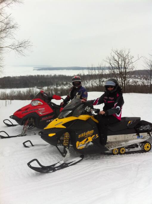 Snowmobile the Bruce Peninsula