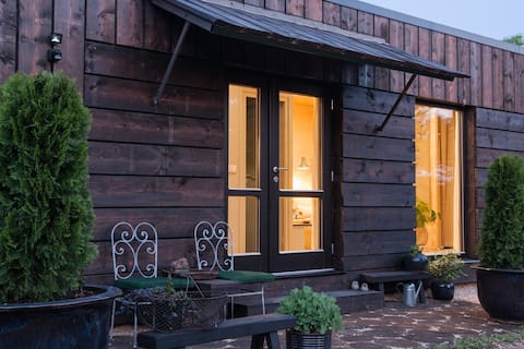 TIMBER HOUSE

Tiny home , sauna , bathtub