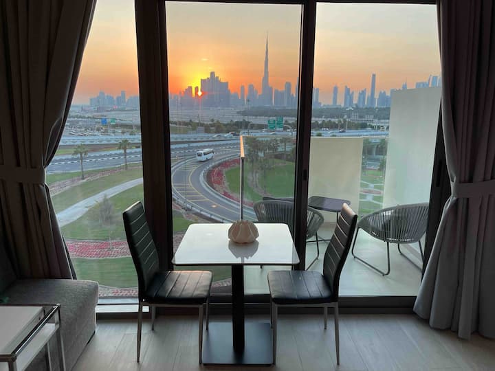 Striking Views of Dubai from Brand New Studio