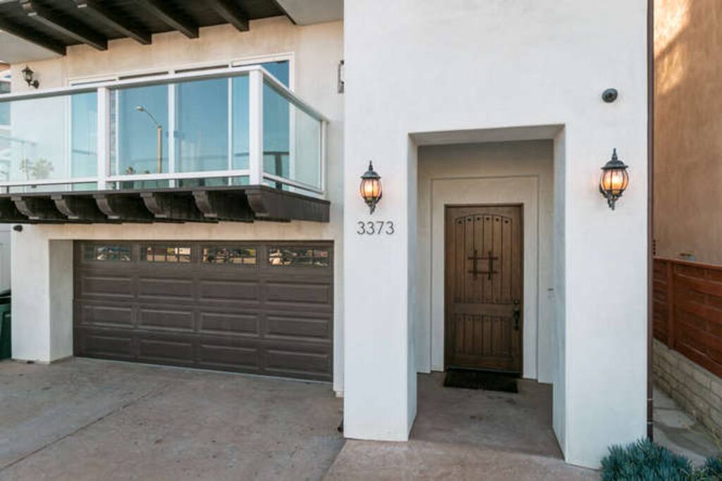 Front Entry Detail