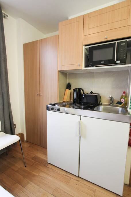 Kitchenette