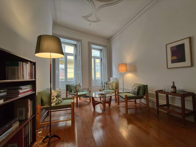 Premium heritage house with garden – city centre gallery image 4