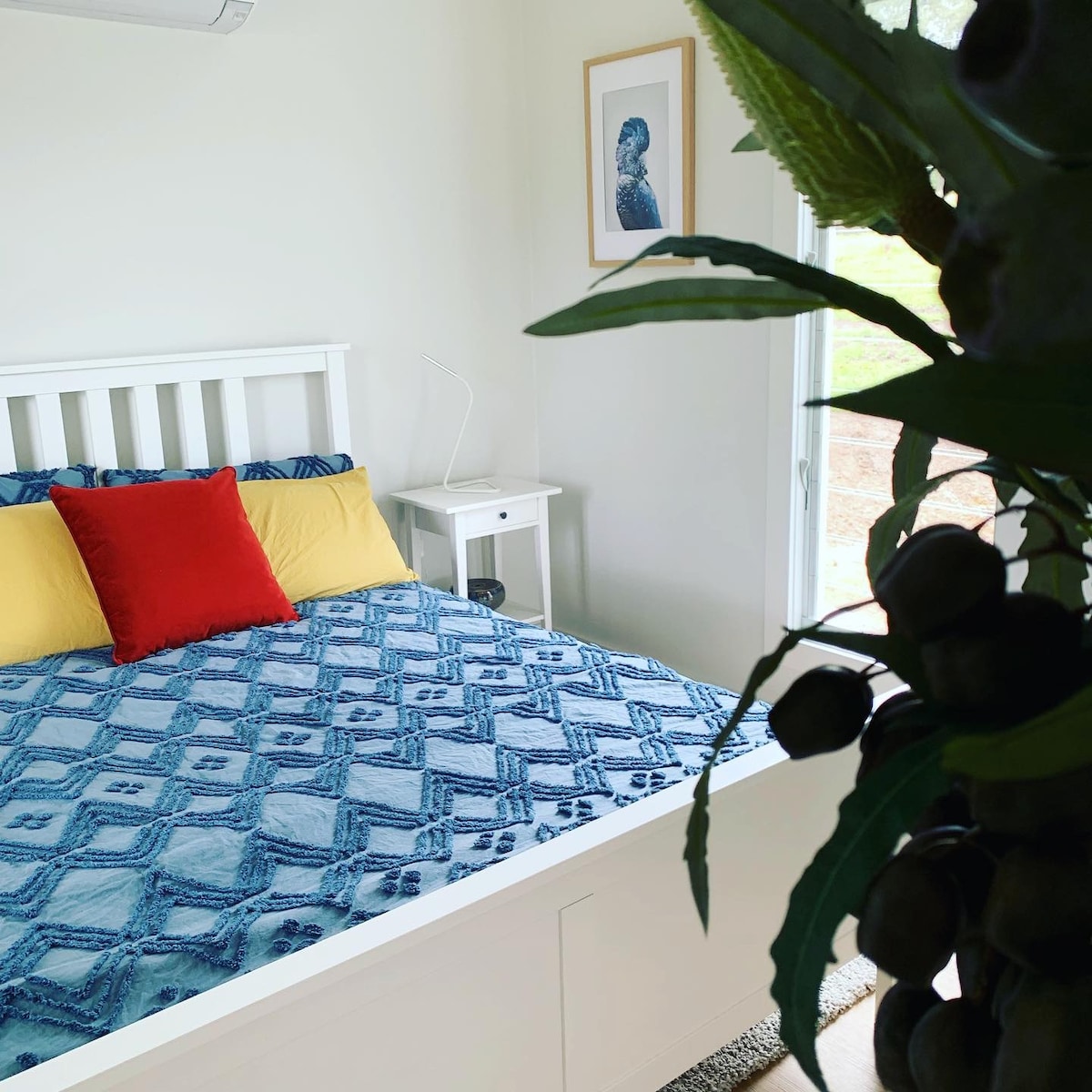 Relaxing bedroom space