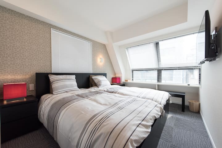 Cozy Apt for 6 [Nishishinbashi IT1_Type D] gallery image 4