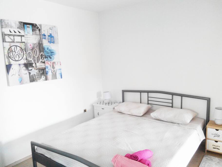 Bedroom Bed