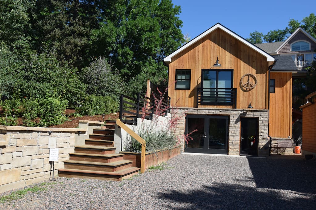 Luxury Guest House in Central Boulder Guesthouses for Rent in Boulder