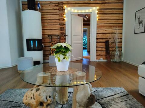 Villa Tiiro - a log villa with a hunter's spirit