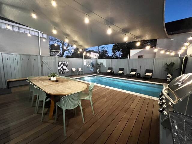 New! Vibrant Private Home w Pool near FQ/Frenchman gallery image 2