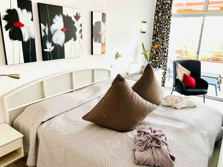 Cama doble con 2 colchones separados 