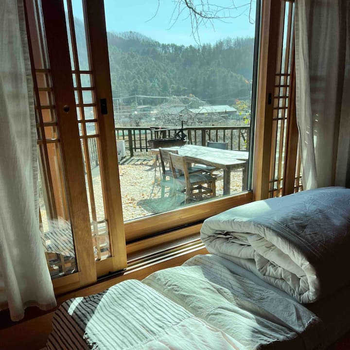 שמיכת פוך נעימה מכותנה שהוכנה לחורף