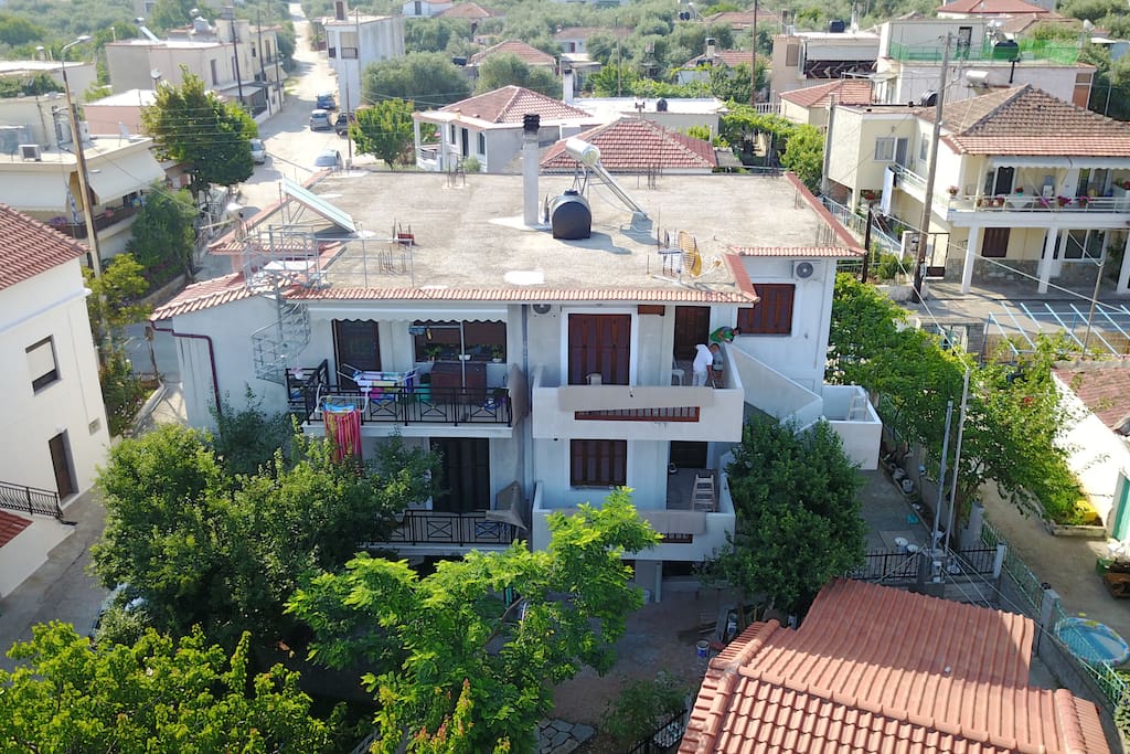 STELIOS HOUSE IS LOCATED AT THE LAST LEVEL