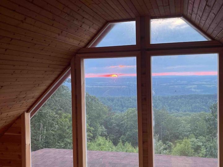 Samadhi, Mountain View Cabin - West Virginia