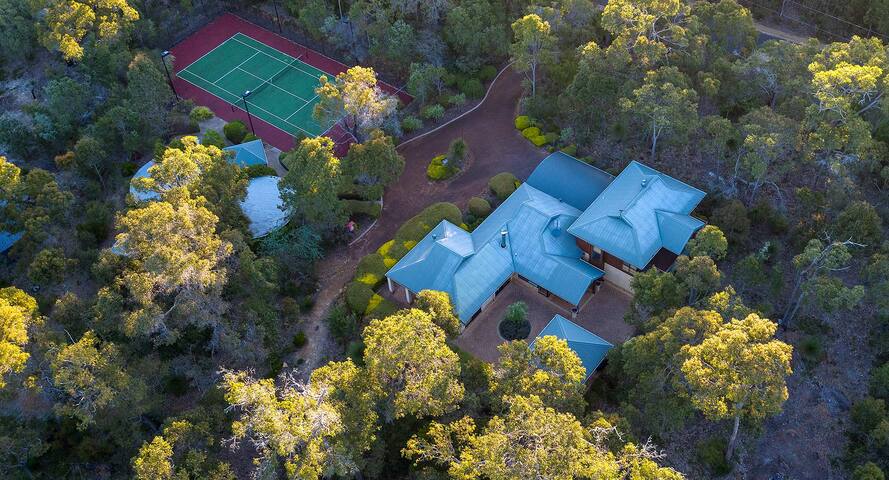 High Ridge I Private Properties gallery image 5