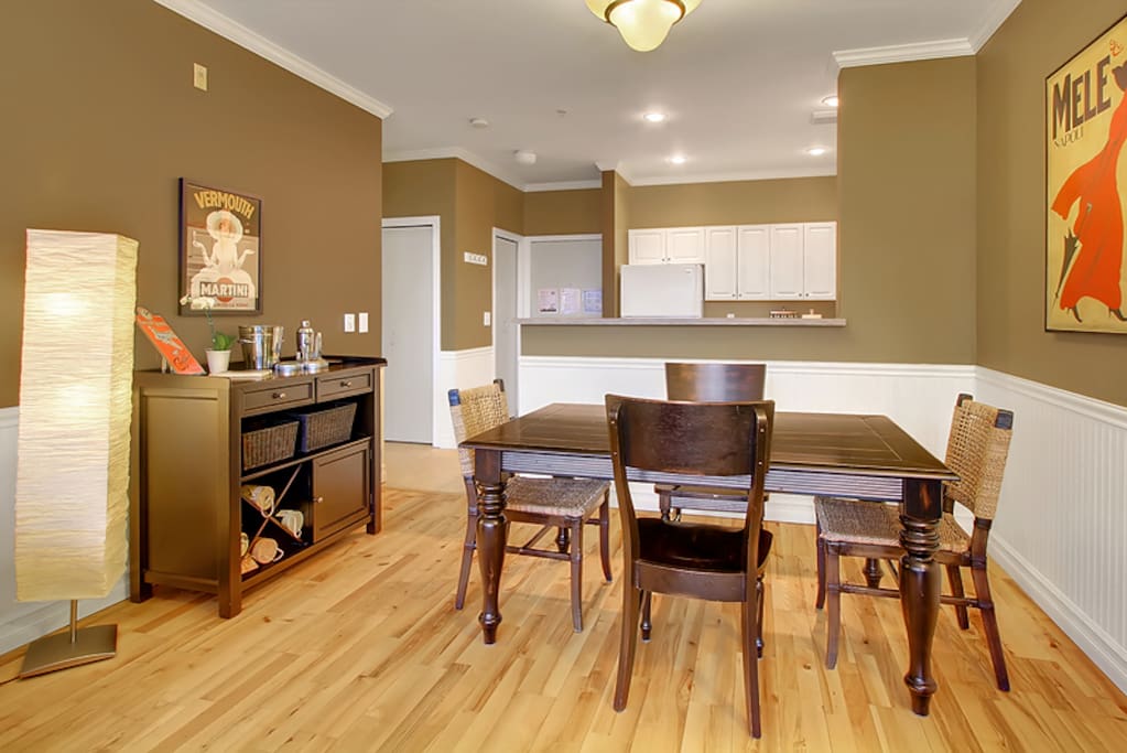Dining area suitable for 4 guests