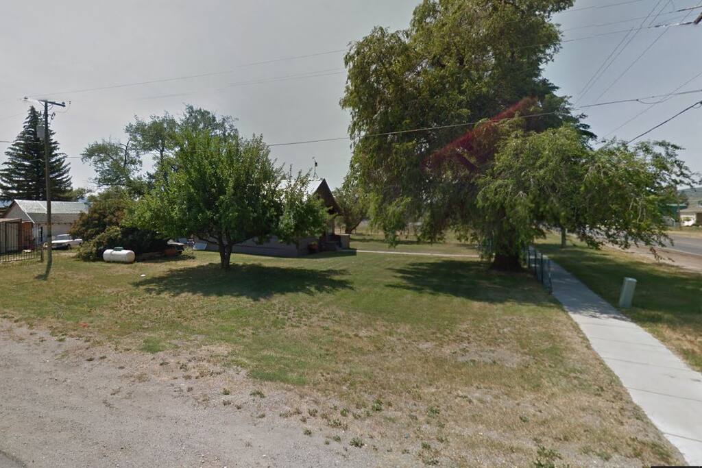 Large 1 Acre Lot, Partial Street View