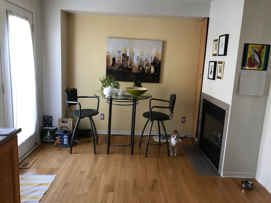 Breakfast area