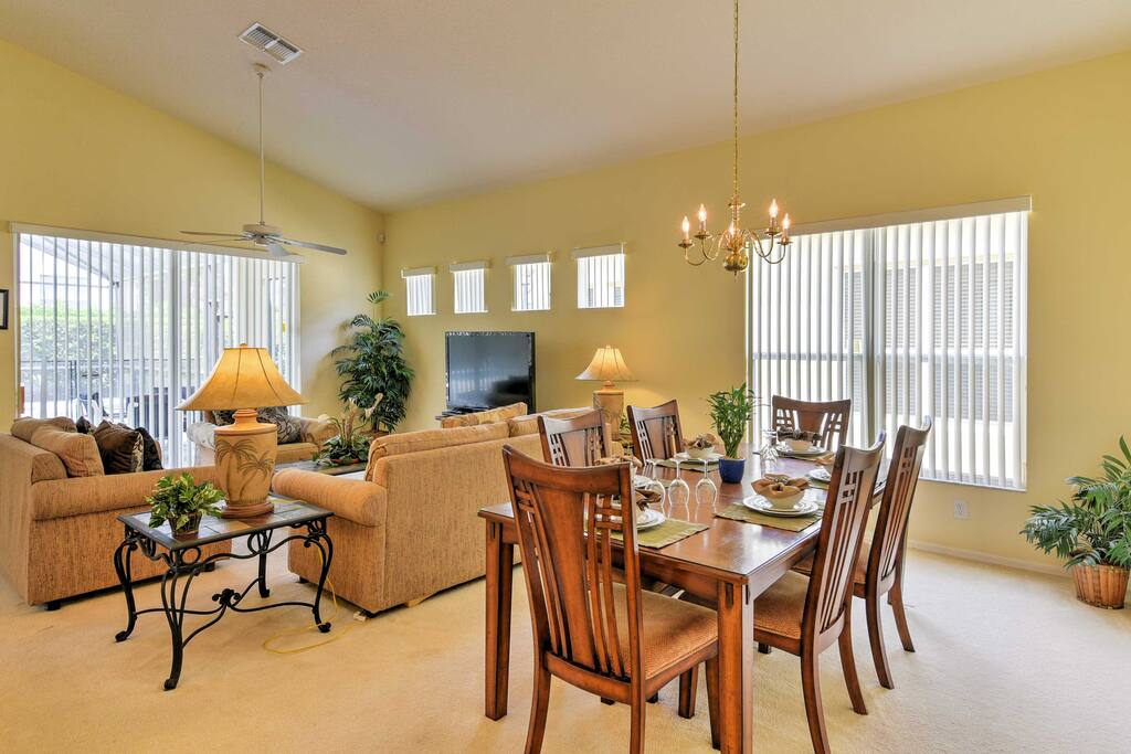The light and airy living space makes this villa comfortable and welcoming.