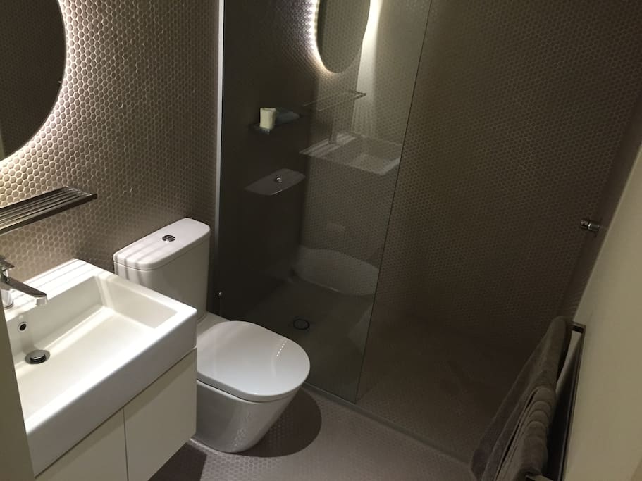 Ensuite bathroom