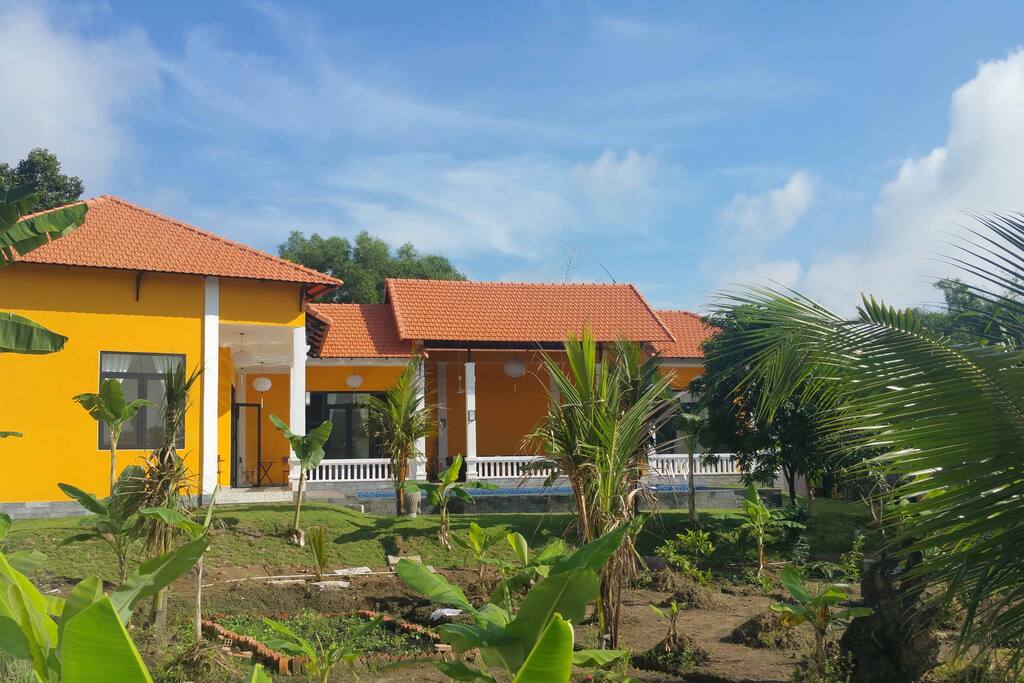 Villa from the back garden (1000 sqm plot)