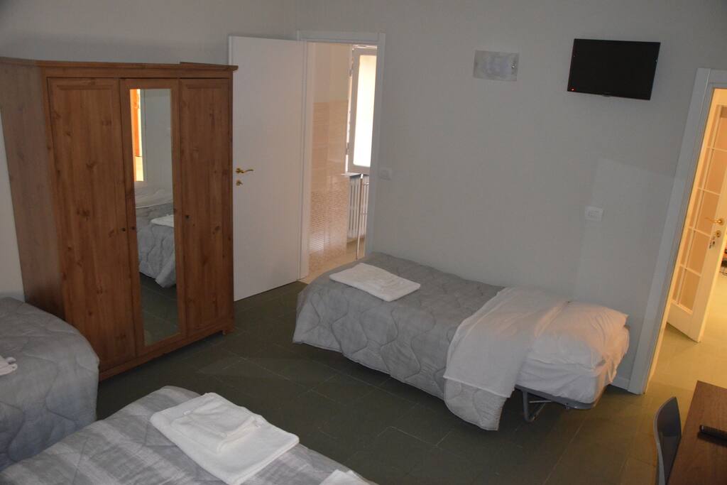 camera ad uso doppia/tripla con il quarto letto.