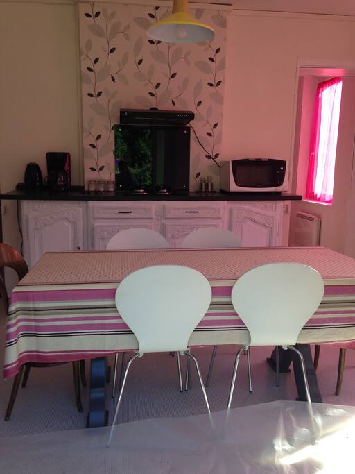 cuisine table pour 6 personnes