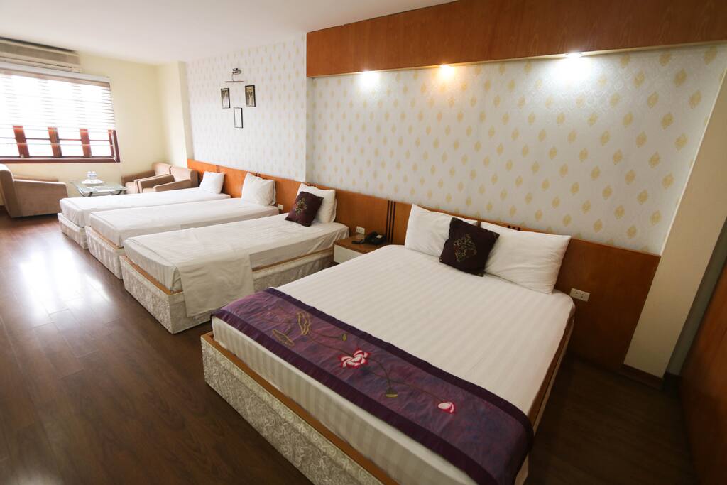 4 beds