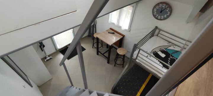 קומת ביניים