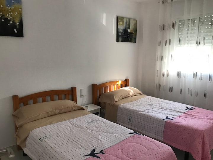 Room 3-Habitación 3