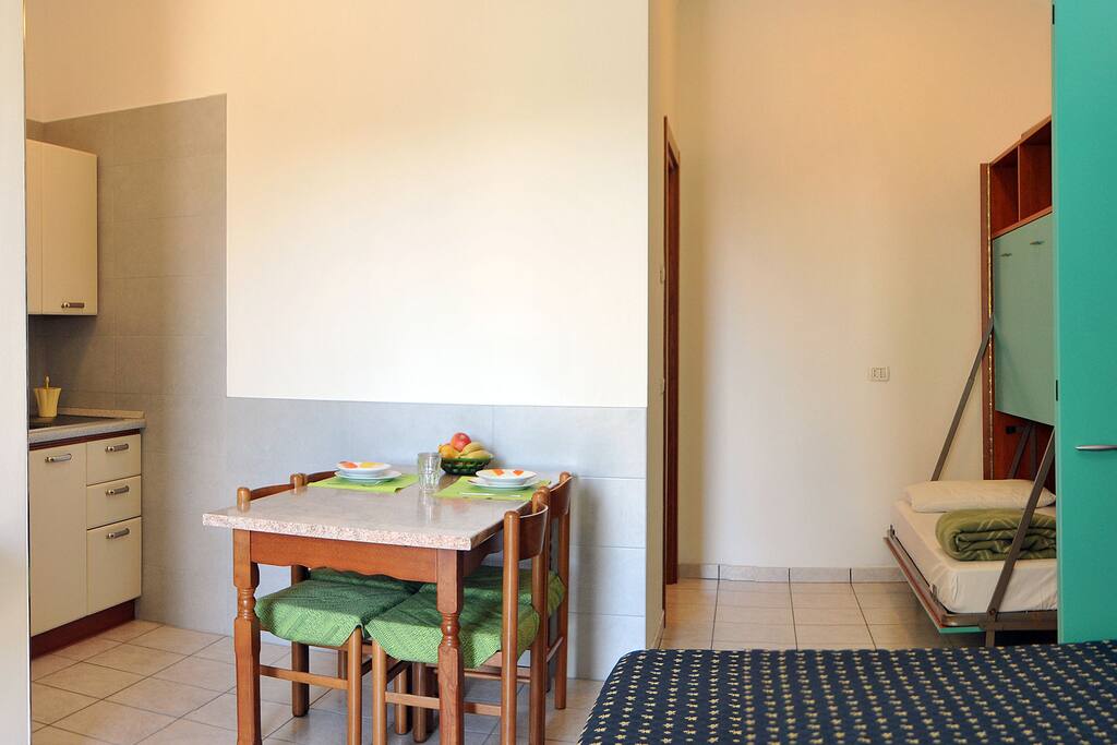 l interno