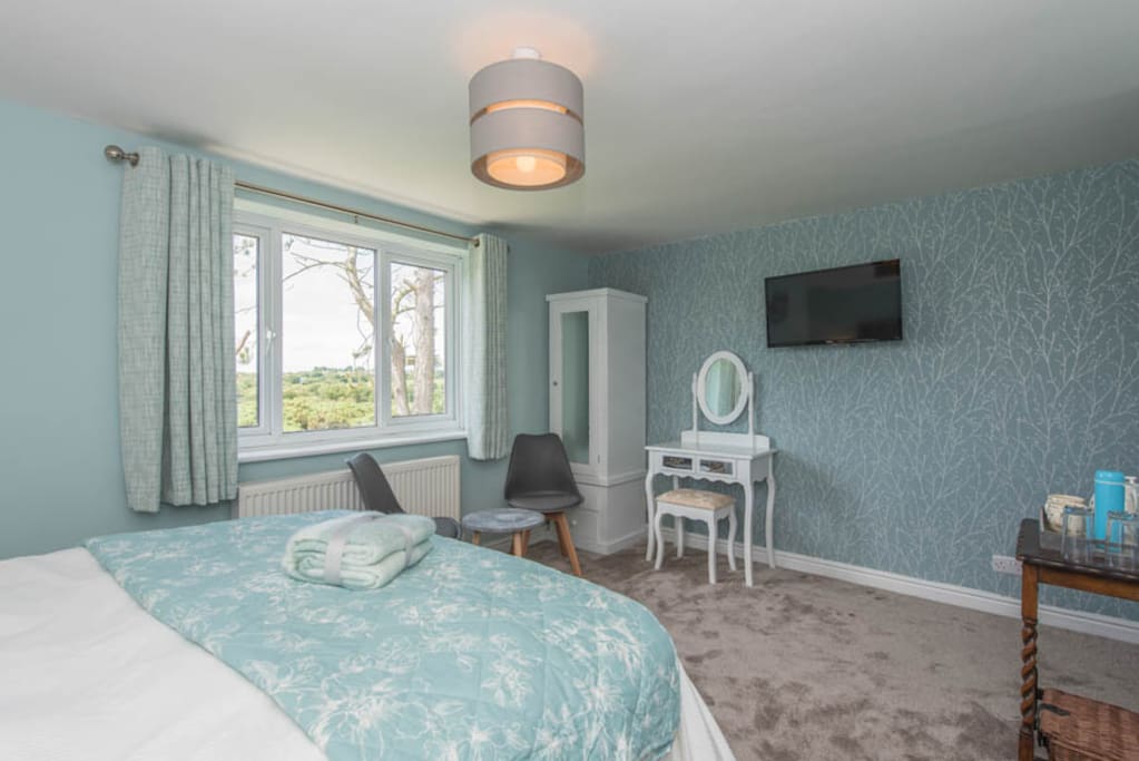 Cemaes Bay Room